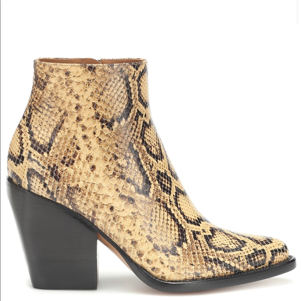 Chloe Rylee Ankle Boot - Picture 4 of 6